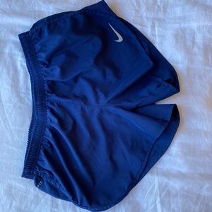 Nike Shorts SZ S